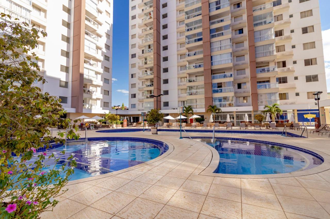 Caldas Novas Casa Da Madeira Centro Apartment Luaran gambar