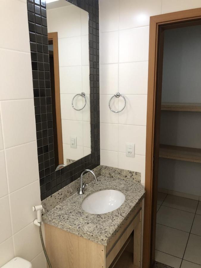Caldas Novas Casa Da Madeira Centro Apartment Luaran gambar